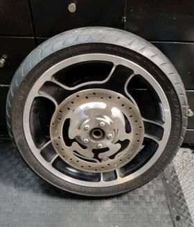 7895 Harley-davidson Airstrike Front Wheel And Tire Rotors Touring Road Street Glide #7895