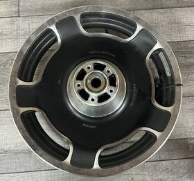 N14c Harley-davidson 06 13 Street Glide Touring Air Strike 16x3 Front Wheel