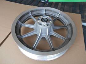 T16x3.00 Harley-davidson Aluminum Used Rim T 16x3.00 Tubeless