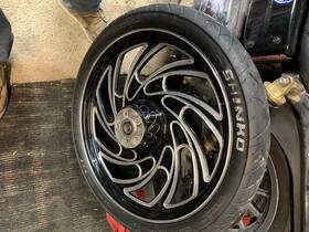 T21x2.15mt Harley-davidson 21 Inch Typhoon Hd Wheel