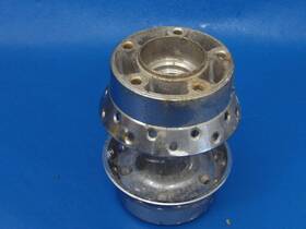 Wtd112509 Harley-davidson Oem 6 3/4 Inch Dual Disc Front Wheel Hub