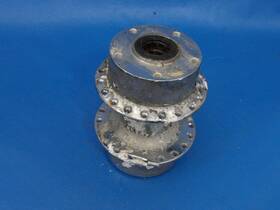 Wtd112511 Harley-davidson Oem 6 1/4 Inch Dual Disc Front Wheel Hub 3/4 Bearing