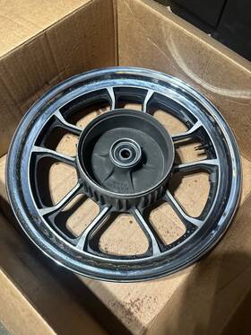 0110001 Honda Magna Vf700 Rear Rim Wheel