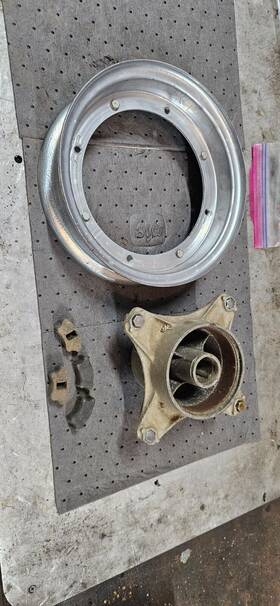 42601-098-010au Honda 1969-82 Ct70 Trail Rim Wheel And Rear Hub
