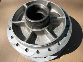42601-329-020 Honda Xl250 Rear Wheel Hub Pn. Excellent