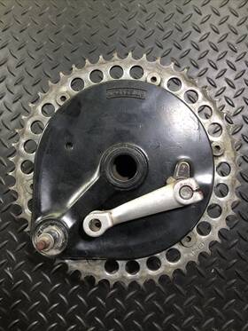 42601-467-000 Honda 1978-80 Cr250 Elsinore Rear Wheel Hub And Brake Plate