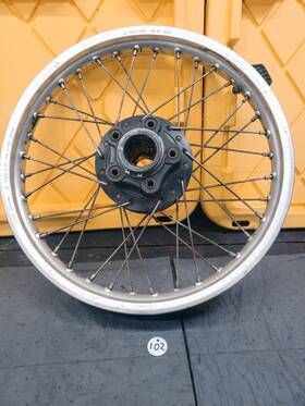 42610-ka2-000 Honda 1982 1983 Xr200r Xr200 Xr 200 Rear Wheel Rim Assembly