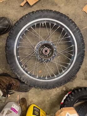 42610437000za Honda 79-82 Xl-125s Oem Rear Wheel