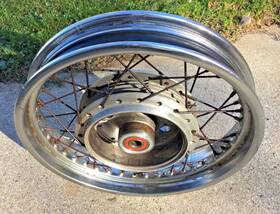 42701-425-771 Honda Cb 750 Rear Rim Wheel 1978 17 X 2.5 Part #