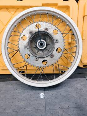 42701-444-003 Honda 1979 1980 1981 Cr125 Cr 125 Elsinore Rear Rim D.i.d Wheel Hub And Sprocket