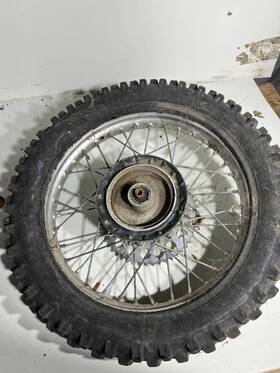 426a5-ka3-830 Honda 42701-ka3-831 1985 Cr125 Oem Rear Wheel Hub Rim Rubber Tire