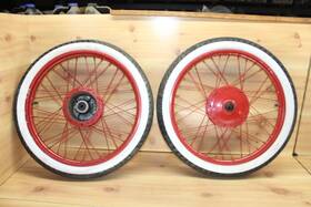 44601-171-000 Honda 1980 1981 C70 C 70 Passport Front Rear Wheel Hub Rim Pair