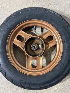 44650-gs7-305ze Honda Elite Sa50 Front Wheel And Brake Hub