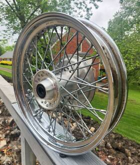 44650-mba-000 Honda 1998-2002 Shadow 750 Ace Oem 17 Inch Front Wheel With 16 892 Miles