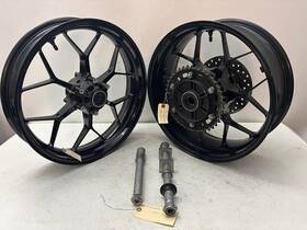 44650-mgp-d00za Honda 2013 Cbr 1000 Rr Front And Rear Black Rims Wheels Axle Oem