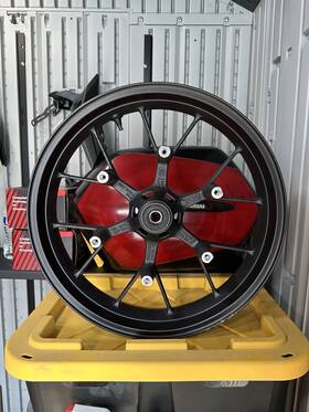 44650-mkp-j40 Honda 2019 Cb500f Front Wheel