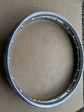 44701-268-000 Honda Super Hawk Cb77 Front Rim Oem Original