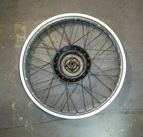 44701-ka2-771 Honda 82-83 Xl250r Front Wheel Rim Hub For 1982 1983 Xl 250 R Oem