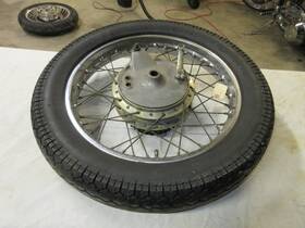 Mn90 Honda 1972 Cb500 Rear Wheel And Tire