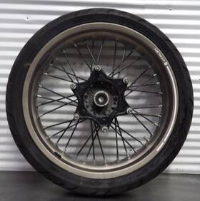 28609001033jaa Husqvarna 28610001033jaa 18-22 Vitpilen 401 Front Wheel Rim W Nice Tire