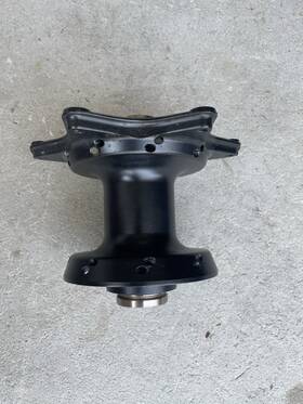 Husqvarna 7500901004433 2020 Vitpilen Front Hub And Spokes