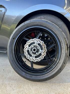 1947291 Kawasaki 2019-2024 Ninja Zx6r Zx636 Oem Rear Wheel Back Rim W Tire 19-24 2024