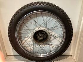 41017-006 Kawasaki Oem F6 Front Wheel Kaga 18 Inch Rim New Duro 3.00 X Tire And Tube Vtg Mx 41017-006 Kawasaki Oem F6 Front Wheel Kaga 18 Inch Rim New Duro 3.00 X Tire And Tube Vtg Mx