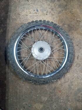 41025-069 Kawasaki 1984 Kd80m Front Wheel Rim Assembly