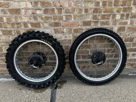Kawasaki 41025-078 Original 1980-82 Ke175 Wheelset Drumbrakes Dirt Bike 2.75-21 Front 3.50-18 Rear