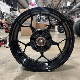 41073-0574 Kawasaki Used Oem 12-23 Ninja Zx14 Rear Wheel