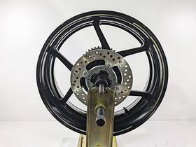 41073-0729 Kawasaki 2024 Zx6r Zx636 Ninja Straight 17x5.5 Rear Wheel 40 Miles
