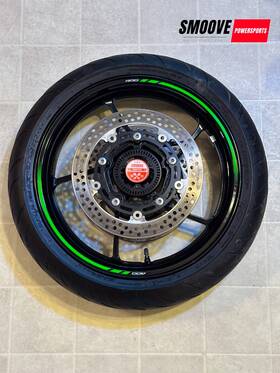 41073-0832-qt Kawasaki 2023-2025 Ninja Zx4rr Oem Front Wheel Rim Rotor And Tire Assembly Black