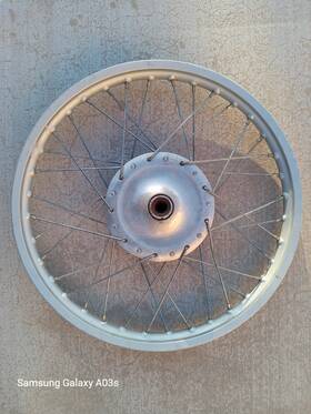 41074-025 Kawasaki F11 250cc 1973-1975 Vintage Front Wheel Rim Hub Spokes