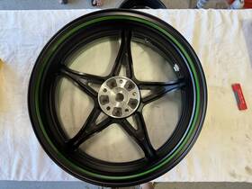 49058-0670-51h Kawasaki 2025 H2 Oem Rear Wheel Minor Damage