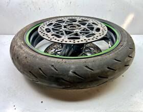 F-0114 Kawasaki 2015-2016 Ninja Zx10 Front Wheel Rim With Tyre Oem