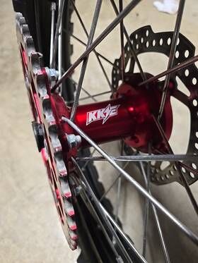 Rn13n3100 Kke 19 Inch Rear Wheel Rim For Honda Crf250r 2014-2026 Crf450r 2013-2026 Red Hub
