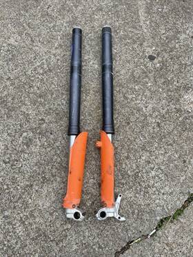 48600492e Ktm 2005-10 250 Sxf 250sxf Forks Fork Set Front Suspension