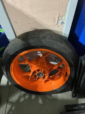 64110001 Ktm 790-890 Rear Wheel And Tire