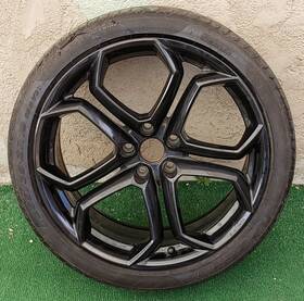 470601025 Lamborghini 4y0601025 2012-2016 Aventador Lp700 Front Wheel Rim 9jx19h2 Oem