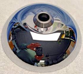 43155-00 Oem Harley-davidson Softail Heritage And Deluxe Chrome Front Wheel Hub Cover 2000-2006