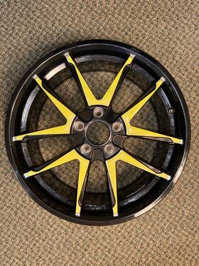 1524103-067m Polaris Oem Slingshot Front Rim
