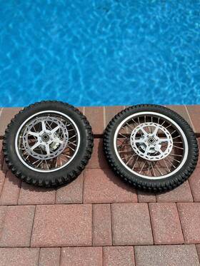 65756756756 Razor Mx500 Mx650 Front And Rear Wheels Complete With Upgraded 180mm Brake Discs