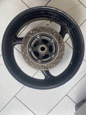 64111-14j00-12z Sazuki 2020 Gsxs 600/750 Rear Wheel 11-24 Gsxr/gsxs