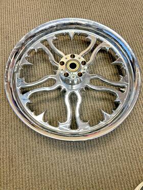 17233 Smt Used Ring Of Fire Chrome Front Wheel For Harley-davidson Touring 19 X 3.00