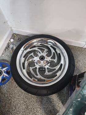 12070r1719050r17 Suzuki Gen 2 Hayabusa Chrome Wheels And Tire Set