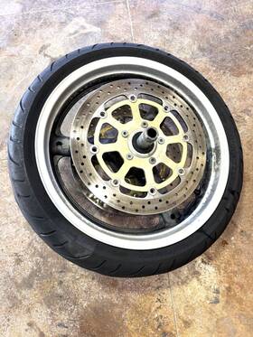 54111-33e00-28w Suzuki 1996 1998 Gsxr 750 Oem Front Wheel Combo