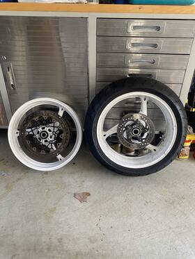 54111-37h00-ymy Suzuki Gsxr 1000 09-16 White Oem Rims