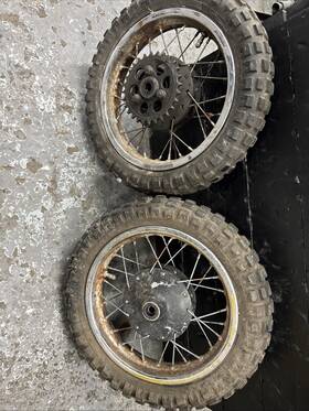55311-46220 Suzuki 1980 Jr50 Wheel Set Used