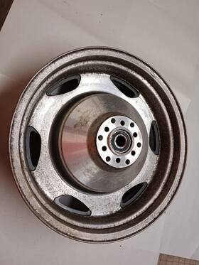 64100-10820-12r Suzuki Intruder Vl1500 Rear Wheel With Hub Fits 1998-2004