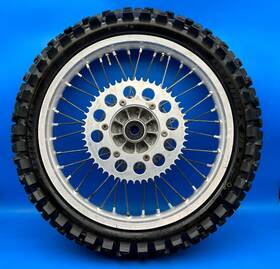 64110-27c01 Suzuki Rm125 1986 - 1991 Oem Rear Rim Wheel Hub Spokes 19 1.85 64110-27c01 Suzuki Rm125 1986 - 1991 Oem Rear Rim Wheel Hub Spokes 19 1.85
